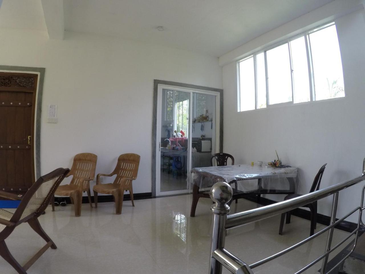 Yellowappartments Hikkaduwa Dış mekan fotoğraf